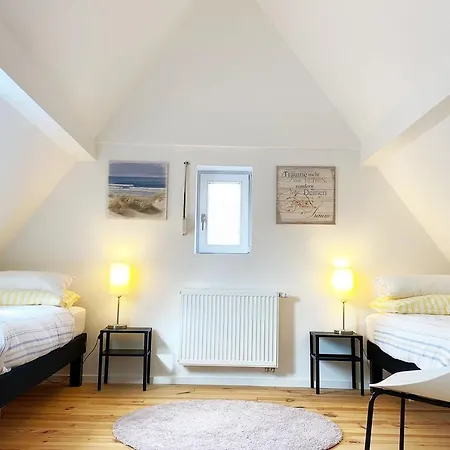 Schönes Ferienhaus In Maintal-wachenbuchen *