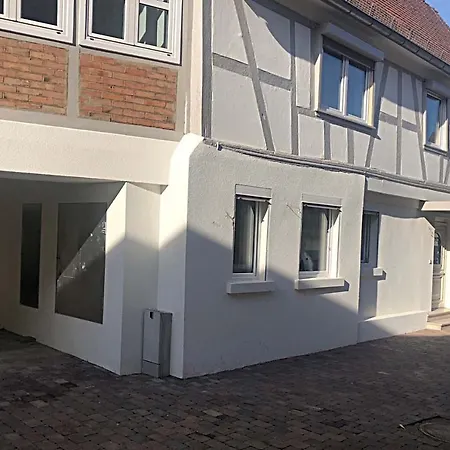 Schönes Ferienhaus In Maintal-wachenbuchen